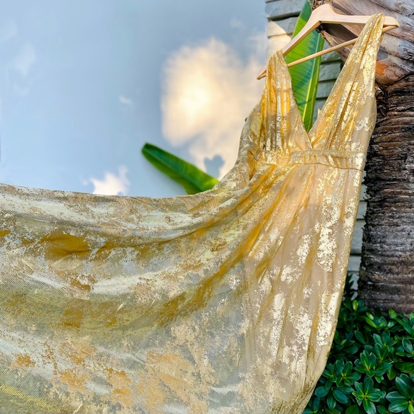 HP๐คฉNWOT Maxi Party Sundress Light in the Box A-Line Long yellow/gold flattering - Picture 3 of 7